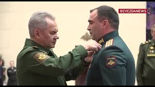 Путин присвоил комбату Струна звание Героя Российской Федерации на церемонии награждения в Москве.