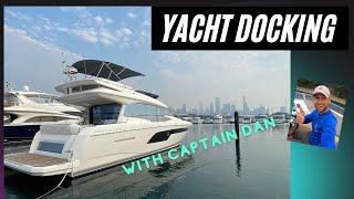 Yacht Docking & Undocking - 52' Yacht