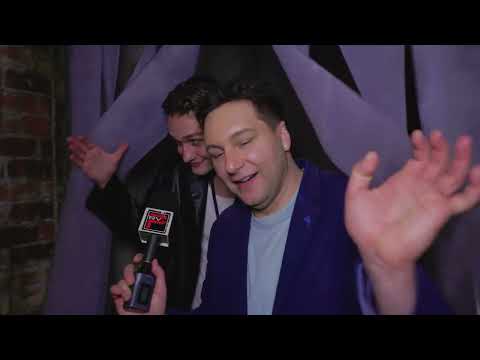 Five Nights At Freddy's Maze Walk 2025 HHN with Cody Saintgnue and Chris Trondsen