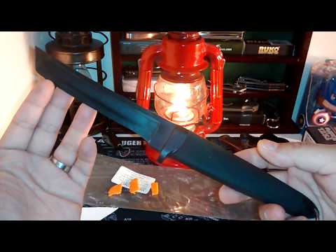 비금속나이프)캠핑 주방용 나이프로 이건 어때요? Cold Steel FGX Cat Tanto Grivory with Kraton Grip
