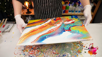 ENERGETIC SWIRLS: Energetic & swirling motifs in vibrant hues evoke a feeling of motion & vitality!