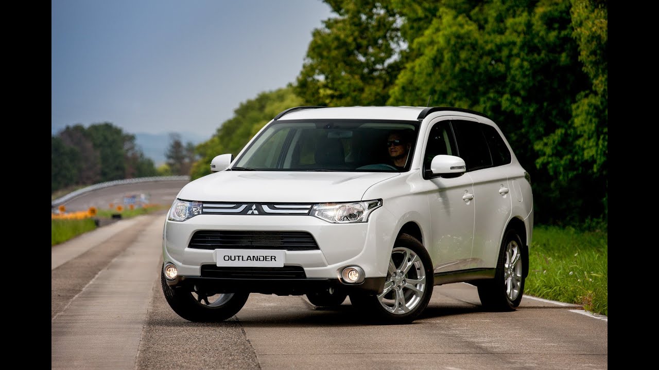 Снятие заднего фонаря Mitsubishi Outlander III. Самый безопасный способ ...