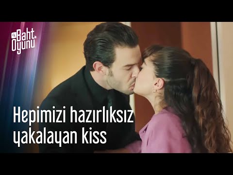 Bu Şey Değil Mi ''Kendine Gel Ada'' Kiss'i? - Baht Oyunu 14. Bölüm