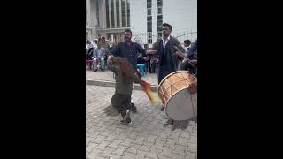 Cizre’nin vazgeçilmez halayı 😍🎤 #cizre