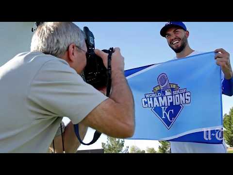 Video: Eric Hosmer Neto vrijednost: Wiki, oženjen, porodica, vjenčanje, plata, braća i sestre