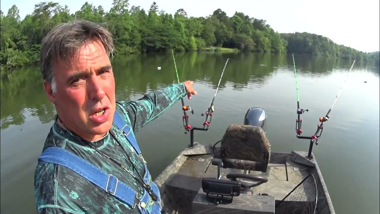 SLAYING the CATFISH at Watts Bar Reservoir YouTube