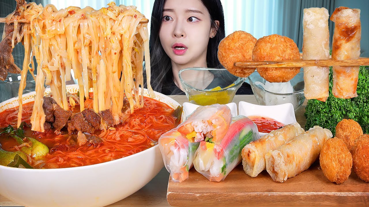 ASMR MUKBANG | Острый фо с говядиной (рисовая лапша), Свежие спринг-роллы, Жареные спринг-роллы