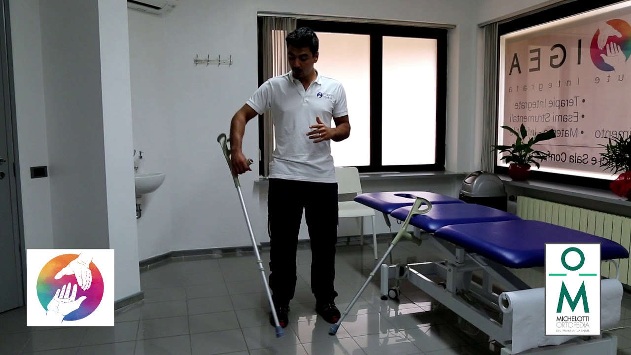 Come Si Usano Le Stampelle Come Regolare le Stampelle - Fisioterapia - STUDIO IGEA - Livorno - YouTube