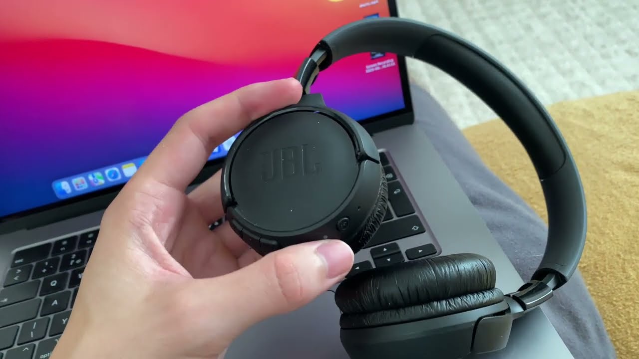 How to Fix JBL Headphones One Side Not Working (guide)