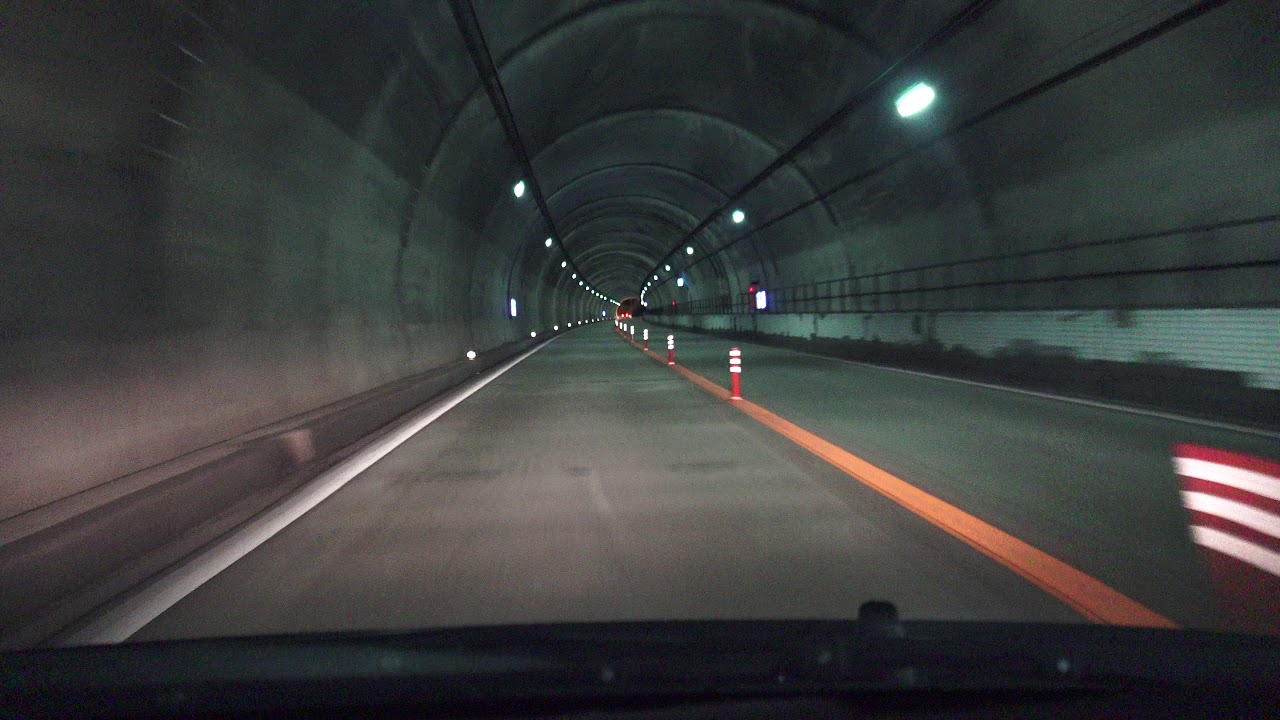 4k 2高知自動車道 対面通行復旧区間 上り 大豊ic付近 笹ヶ峰トンネル入口まで Youtube