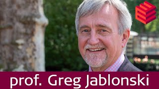 Explore Life Gina Phillips interviews prof. Greg Jablonski