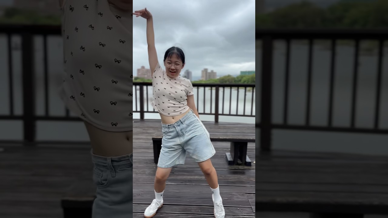 KISS OF LIFE - Sweat | KPOP IN PUBLIC | 260819 #kissoflife #sweat #kpopdance 縮圖