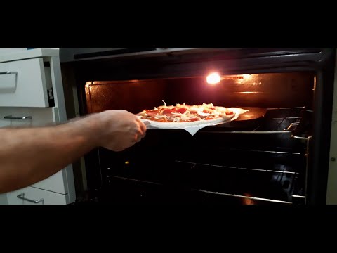 Vídeo: Como Cozinhar Pizza No Forno