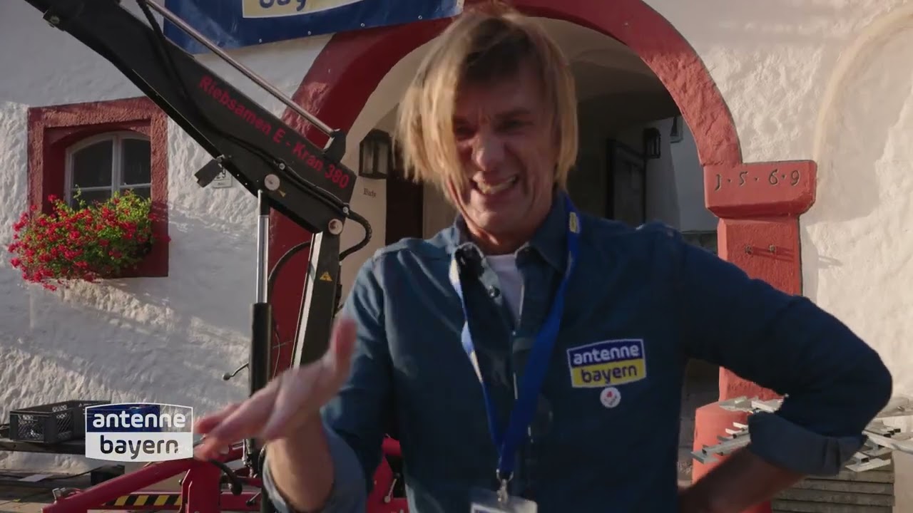 Der größte Maßkrug der Welt aus Eis! - mit Antenne Bayern