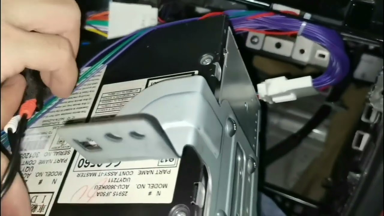 How to connect Nissan GTR dual system 14 inch Tesla screen