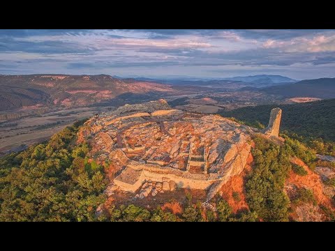 Video: Megalitické Polygonální Zdivo Před římským Obdobím V Itálii - Alternativní Pohled