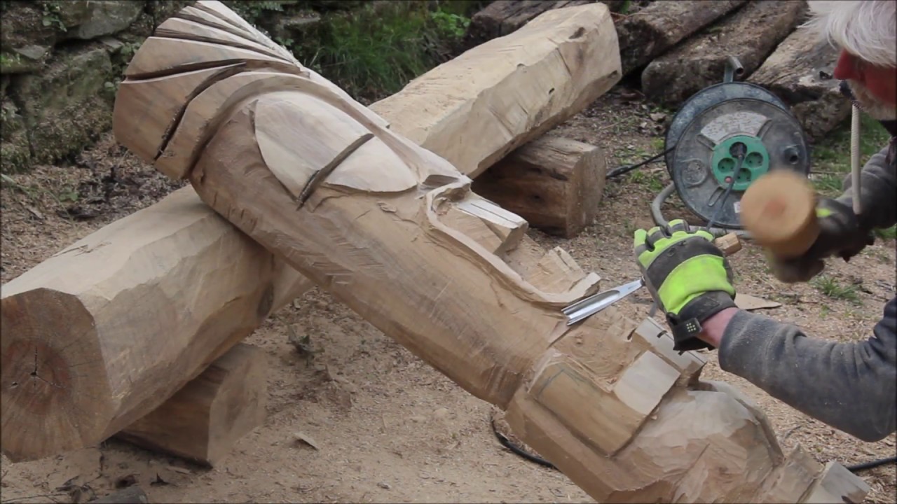 tiki head carving