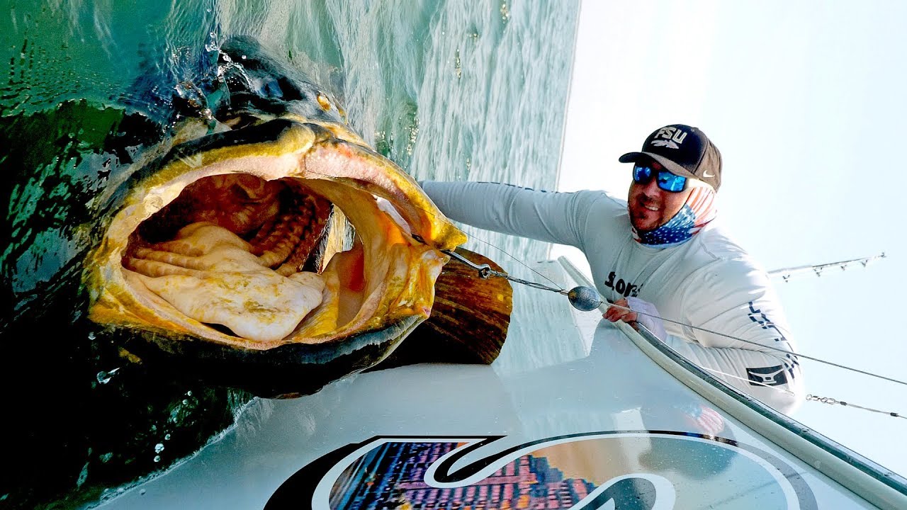 Getting Destroyed by MASSIVE Fish - YouTube