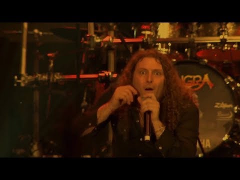 Angra - Carry On - Live (Fabio Lione)