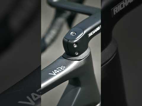 ვიდეო: ახალი ველოსიპედის გაფრთხილება: Colnago უშვებს ახალ V3Rs სარბოლო ველოსიპედს