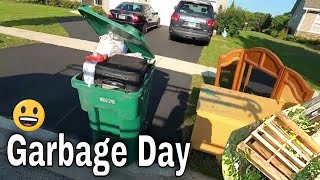 Curbside Scavenging  Make Money with Scrap & Pallets