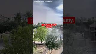 Watch as a sand storm rolls into Phoenix, Arizona screenshot 1