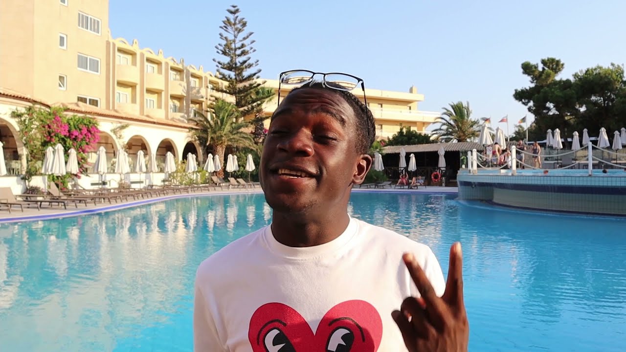 XO7 - Smaller Than 3 (Official Video)