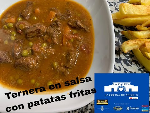 Ternera en salsa con patatas fritas