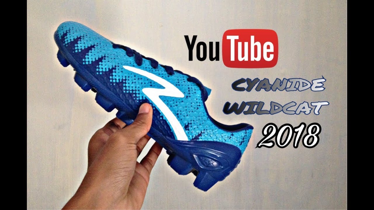 Unboxing Sepatu Bola Specs Cyanide WILDCAT 2018 Murah Dan