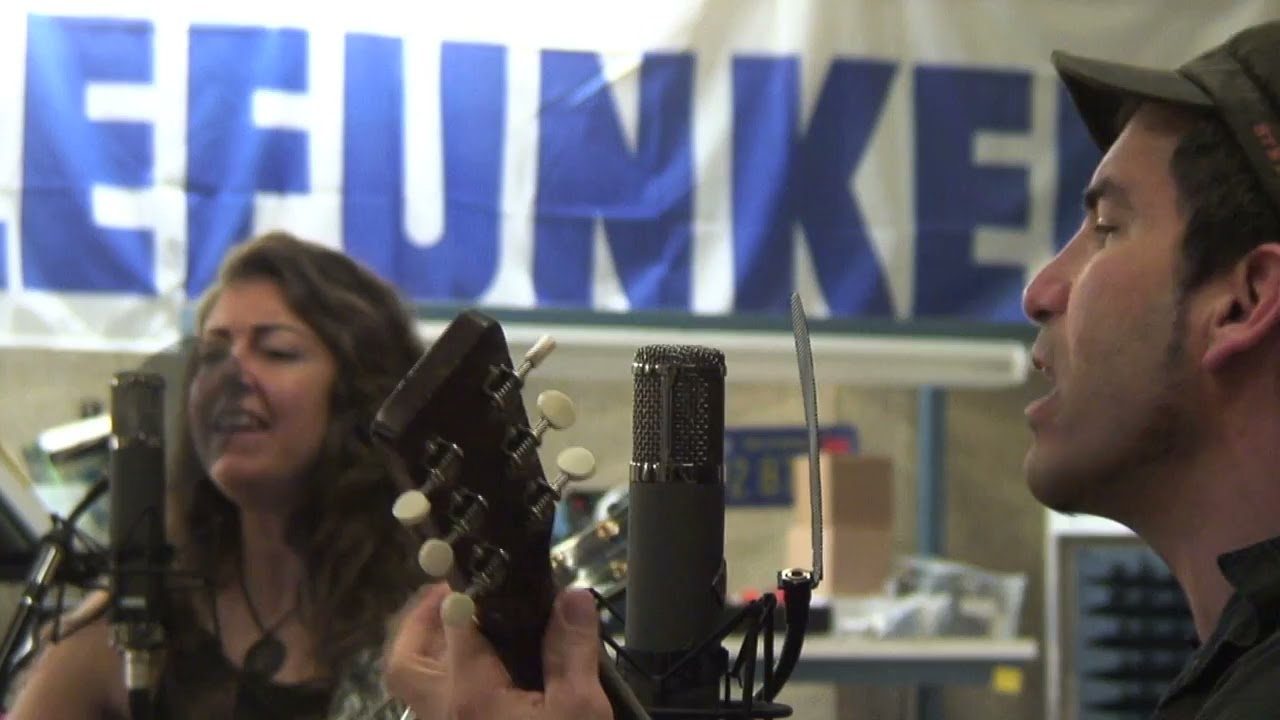 Caravan of Thieves - "Eat You" (TELEFUNKEN Live From The Lab)