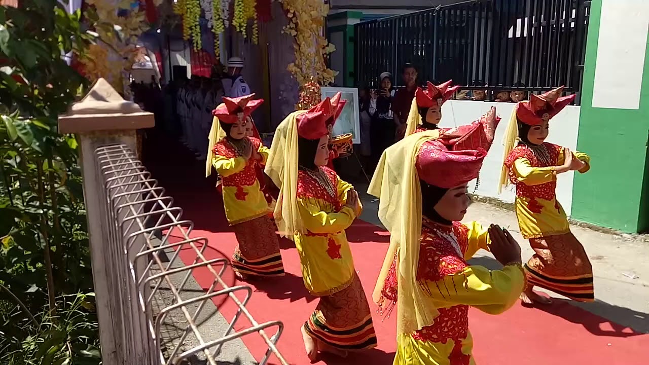 Tari galombang sanggar lindang urek