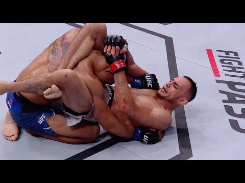 Лучшие финиши треугольником в истории UFC