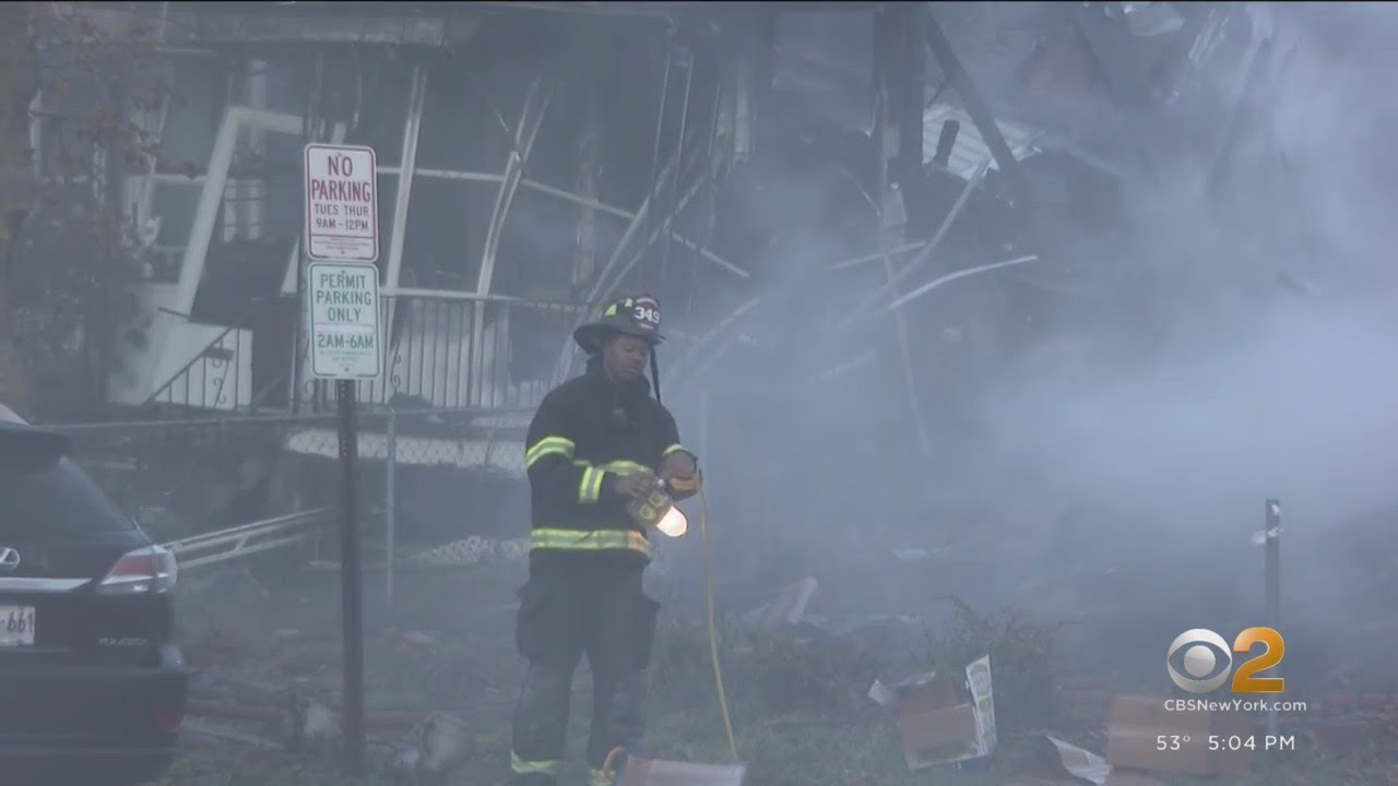 A dozen people displaced after East Orange fire - YouTube