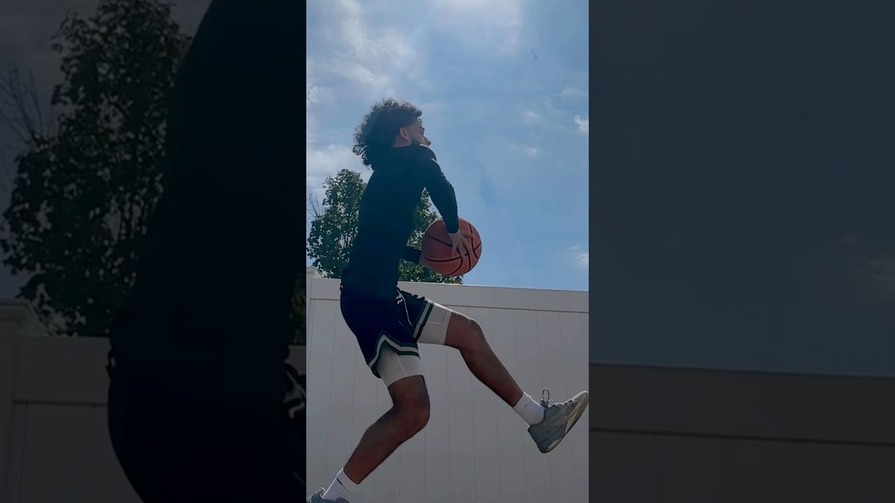 Яннис такой 😭🏀 