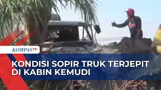 Tabrak Mobil Pikap, Evakuasi Sopir Truk Molen Berlangsung Dramatis!