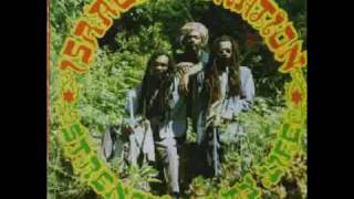 Video-Miniaturansicht von „Israel Vibration  -  Payday“