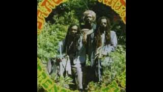 Israel Vibration  -  Payday