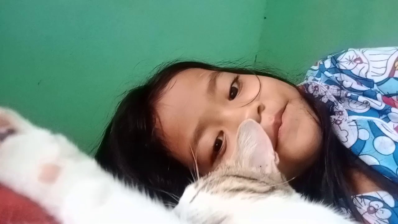 Putri - YouTube