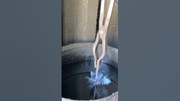 Crafting a Short Dagger with a Brass Handle ⚒️🔪