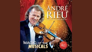 Video voorbeeld van "André Rieu - Somewhere Over The Rainbow"