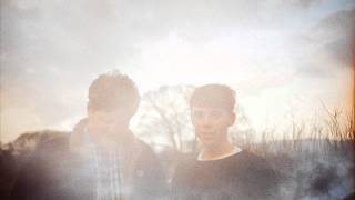 Bondax - Wet Summer