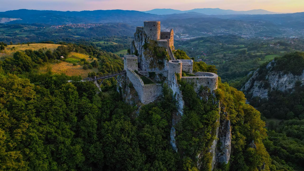 Tvrđava Srebrenik Kraljevski Grad | 4K Drone Video
