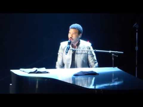 Lionel Richie -  Sail On (Commodores song) LIVE Houston [HD] 8/4/17