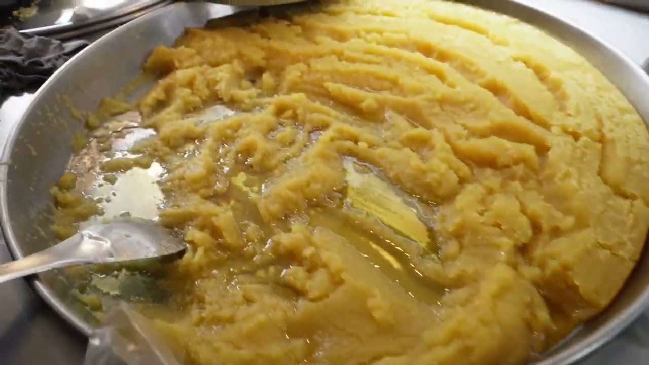 Halwa Puri - Street Food