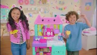 Download lagu Cartoon Network Commercial Breaks - December 24, 2022