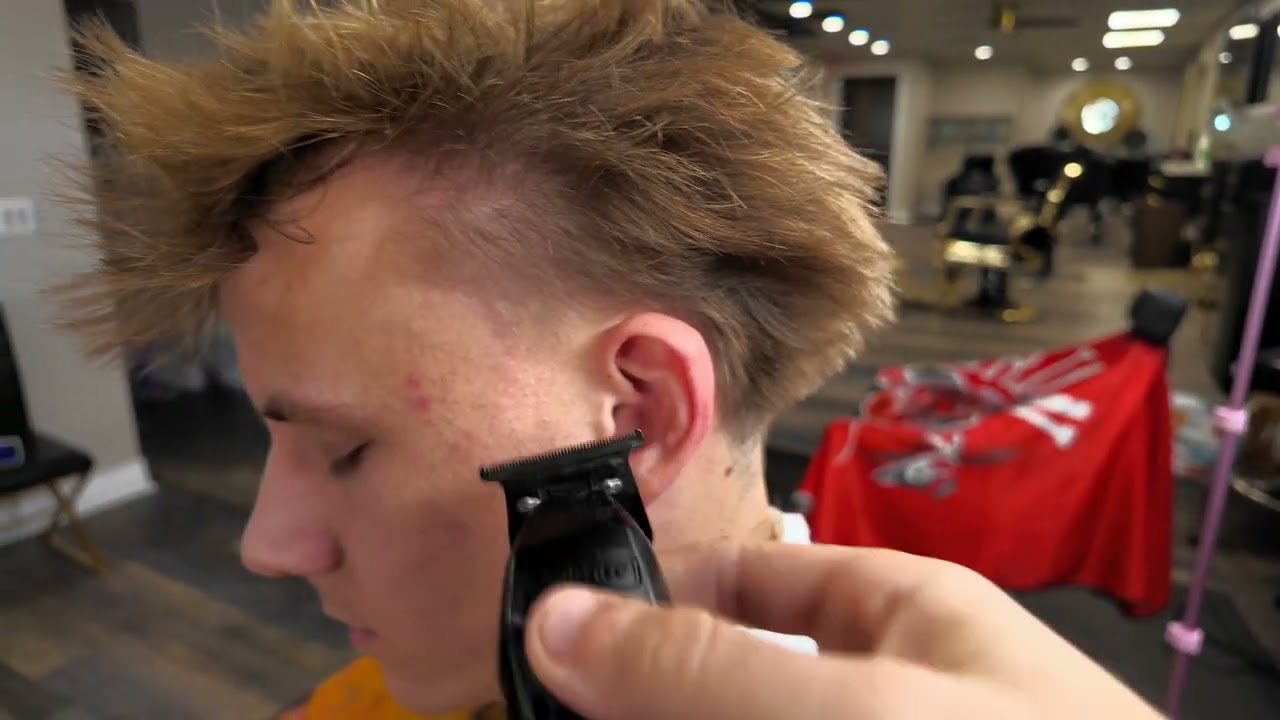 Как сделать конусообразную стрижку с выдуванием волос (видео от первого лица)