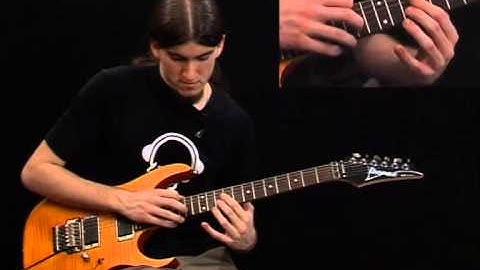 Tapping Guitar Lick in the Style of Greg Howe - Lead Guitar Lesson