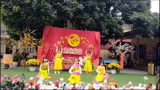 Văn nghệ chào mừng tết trường MNNN