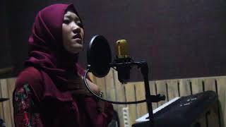 Download lagu Perih senja cover by Anggita T P Perih senja cover by Anggita T P