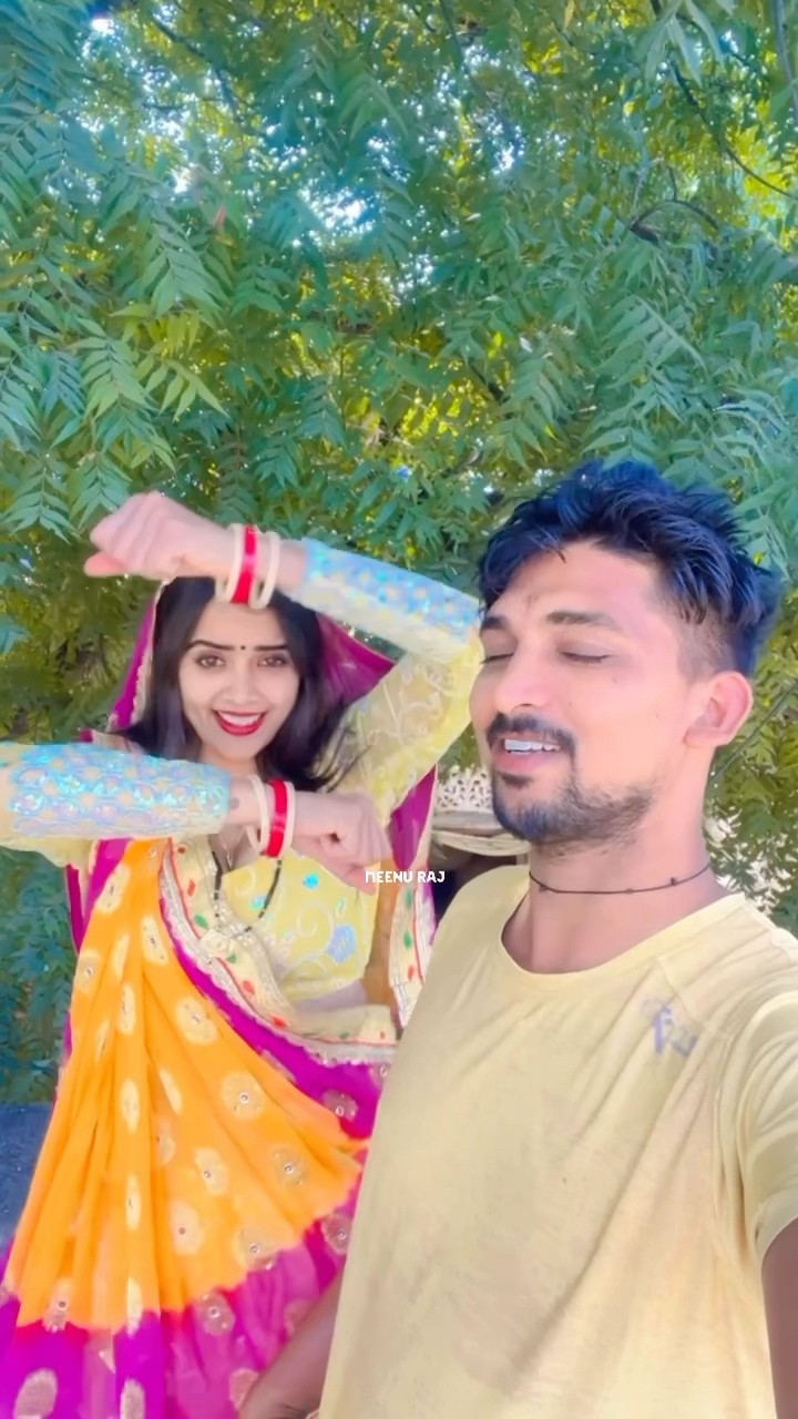आजा गले से तुझको लगा ले #shorts #meenu #trending #song